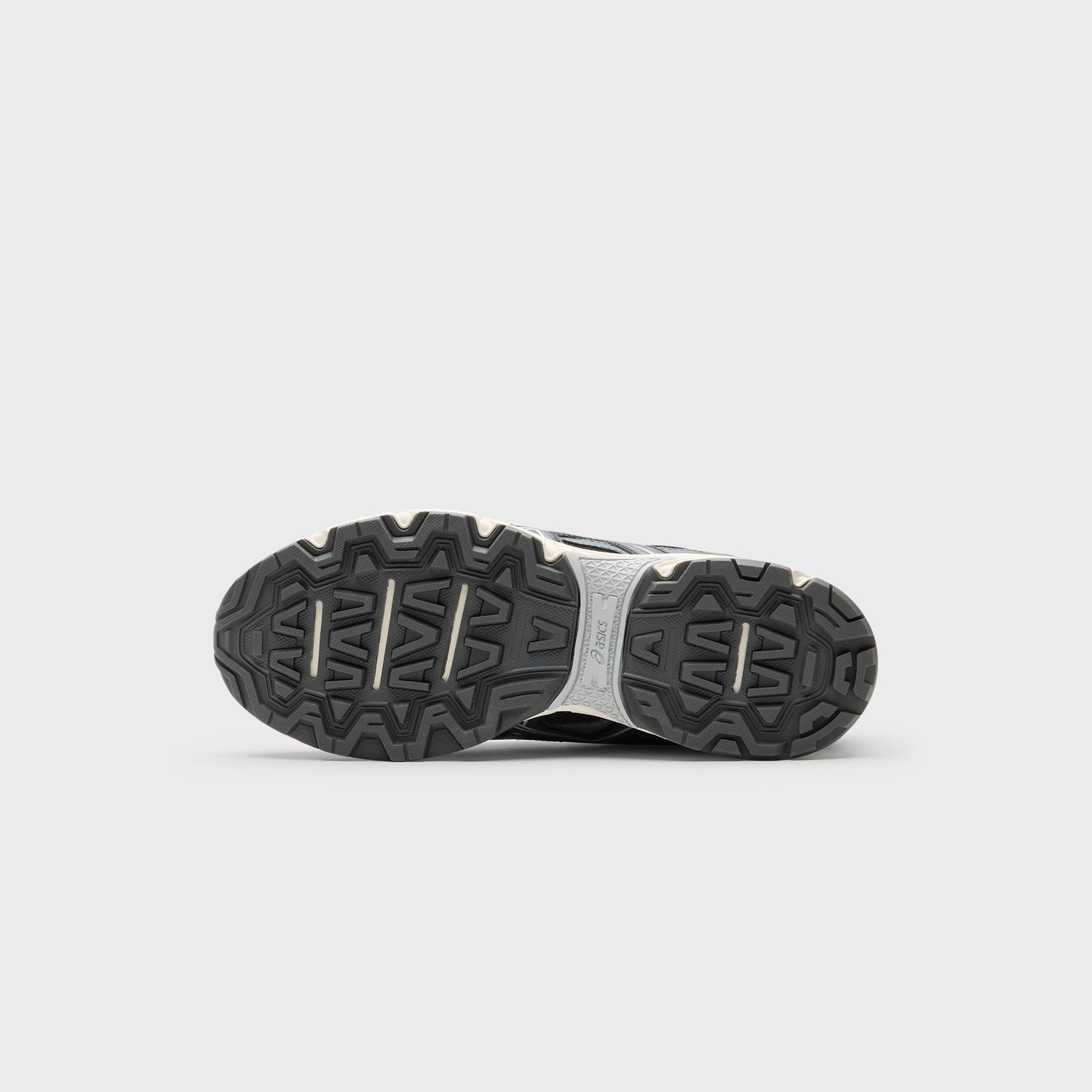 ASICS Gel-Nunobiki - Black / Obsidian Grey