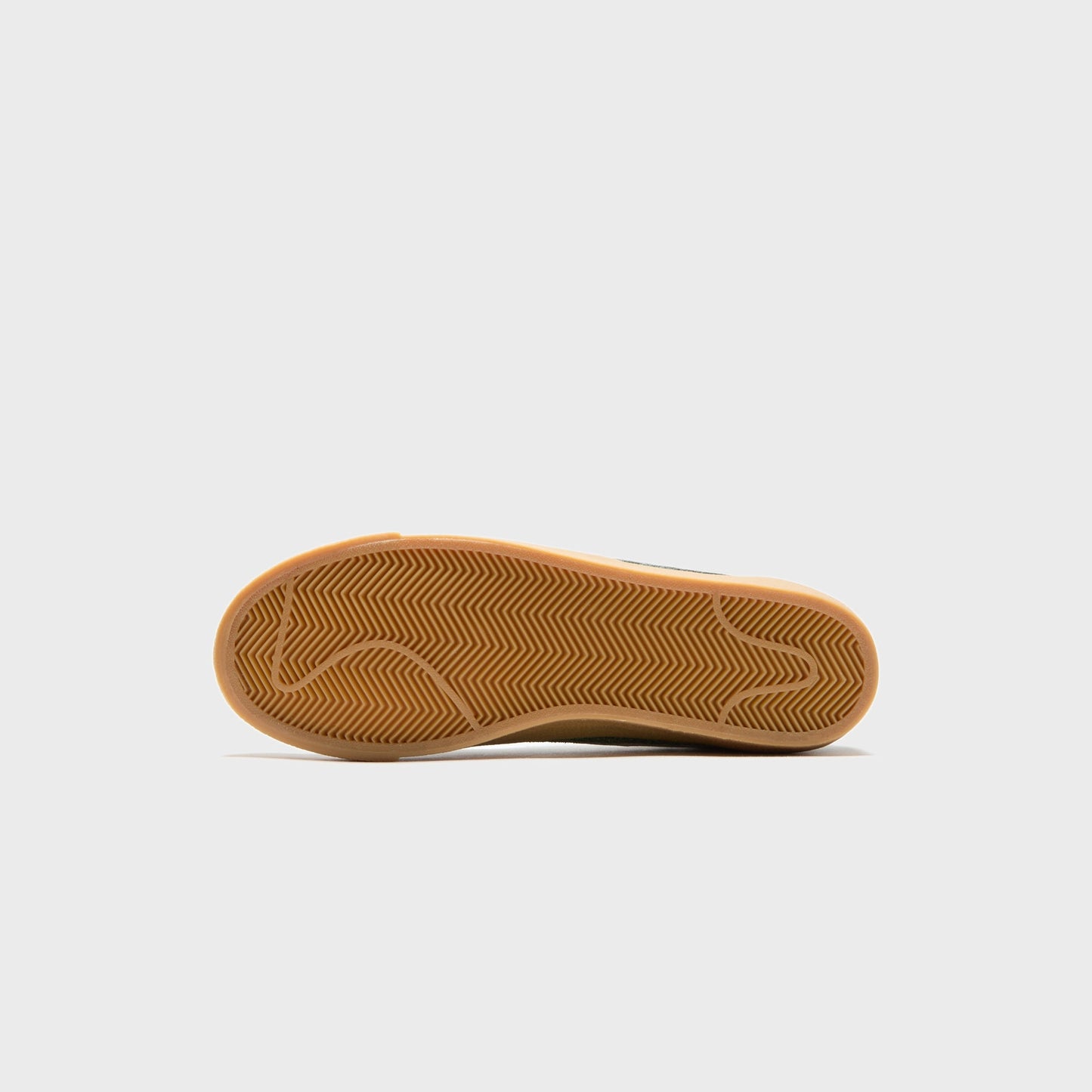 Nike x Devin Booker x Chevrolet Blazer Low - Team Dark Green / Sail / Gum Yellow
