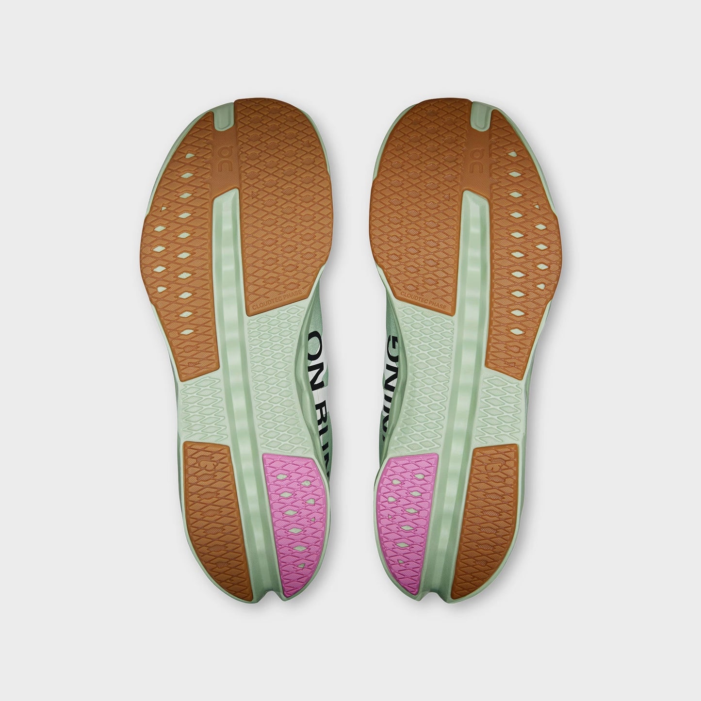 On Running Cloudsurfer Next Z5 - Mineral / Almond