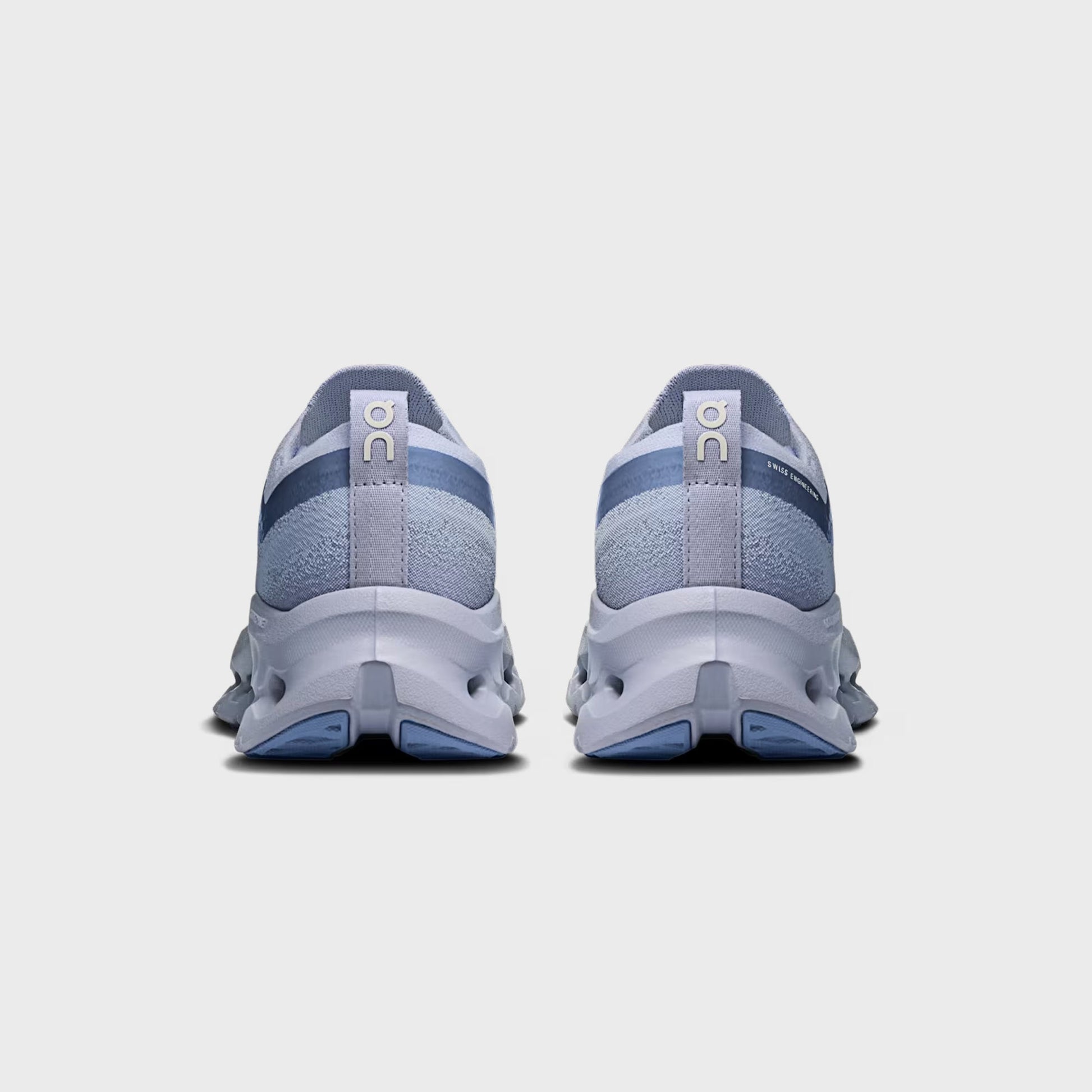 On Running WMNS Cloudtilt Moon - Nimbus