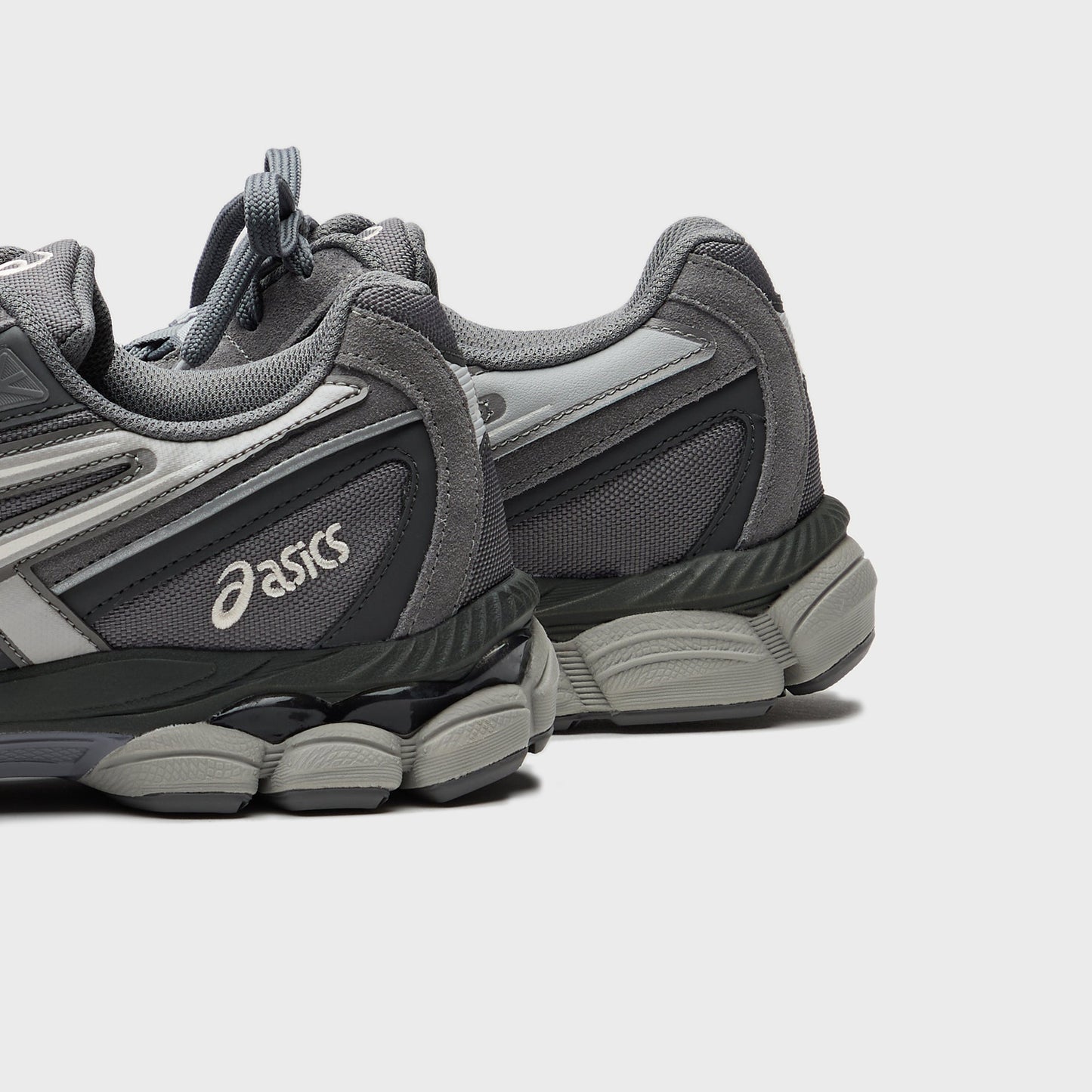 ASICS GEL-NYC 2055  - Carbon / Cement Grey