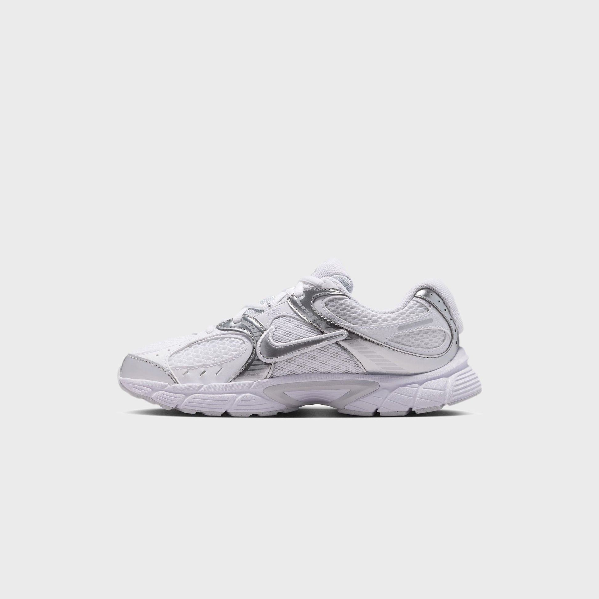 Nike GS V5 Rnr - White / Metallic Silver / Pure Platinum