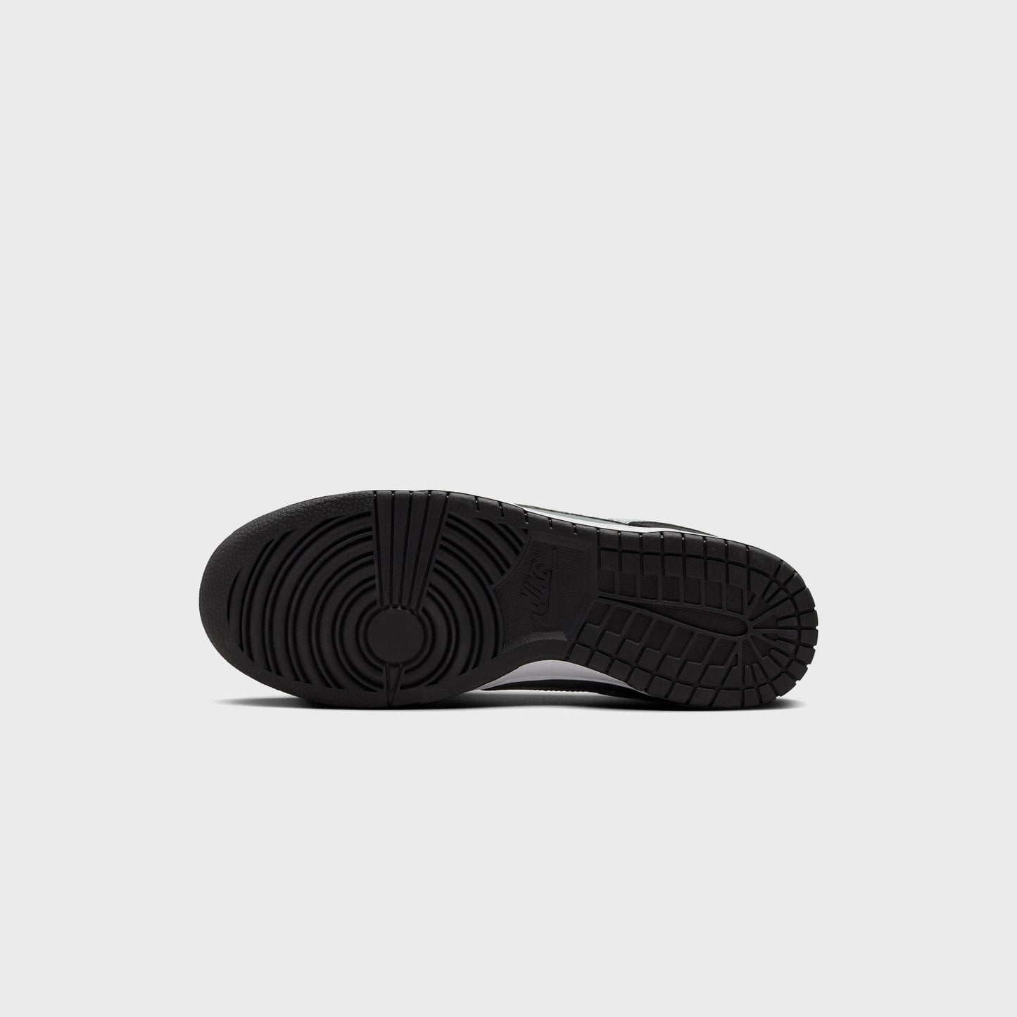 Nike Dunk Low  - Black / Light Smoke Grey / Smoke Grey / White