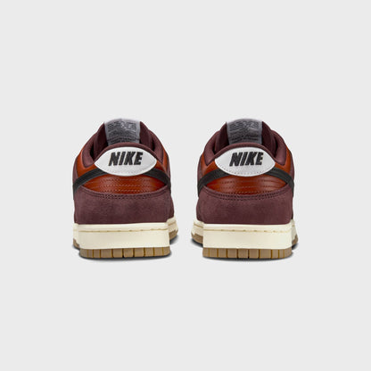 Nike Dunk Low - Mars Stone / Black