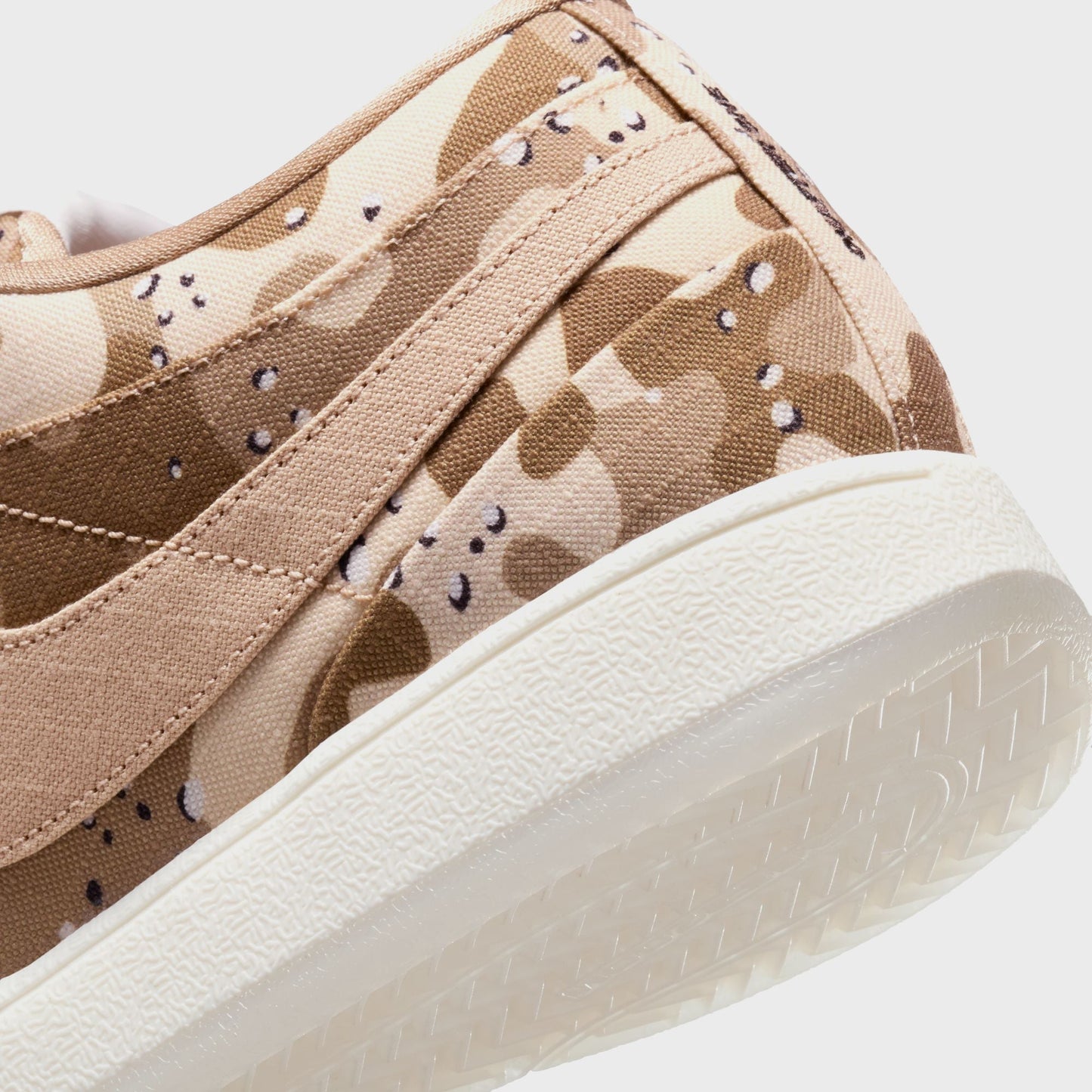 Nike Book 1 - Sesame / Sandrift / White / Natural / Blush Pink / Black