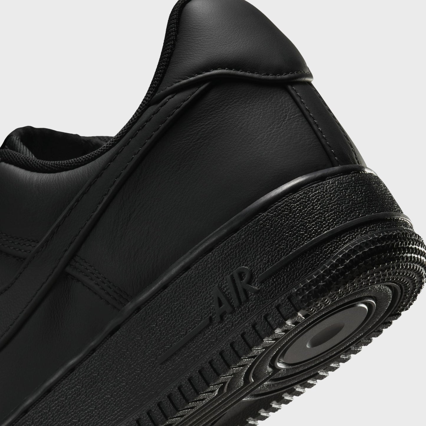 Nike Air Force 1 Low Retro PRM - Black