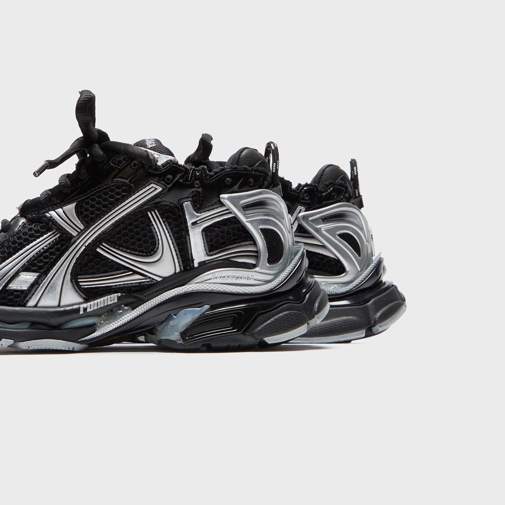 Balenciaga Runner - Black / Silver