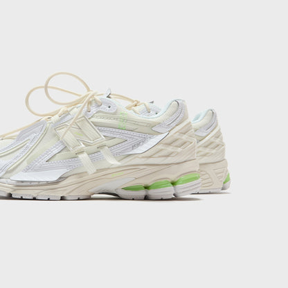 New Balance 1906A - White / Green