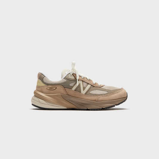 New Balance Made in USA 990v6 - Driftwood / Timberwolf