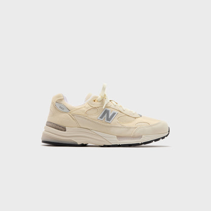 New Balance Made in USA 992 - Calcium / Raw Cashew