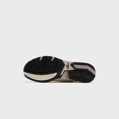 New Balance Made in USA 992 - Calcium / Raw Cashew