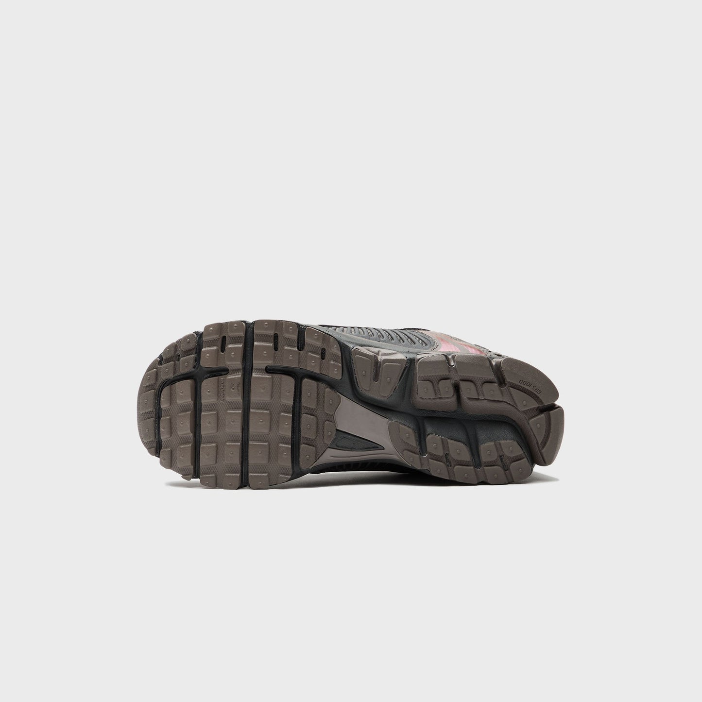 Nike Zoom Vomero 5 - Cave Stone / Metallic Silver