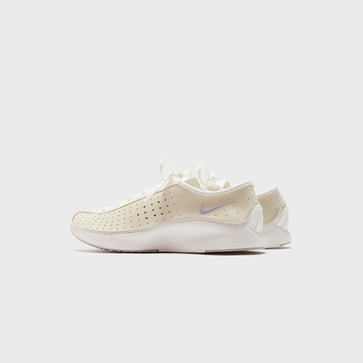 Nike WMNS Air Superfly - Coconut Milk / Metallic Silver