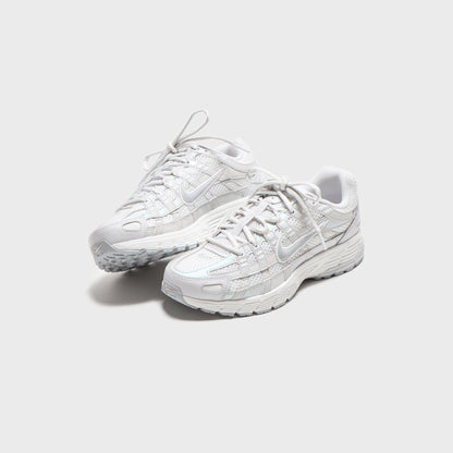 Nike WMNS P-6000 - Summit White / Wolf Grey / Vast Grey