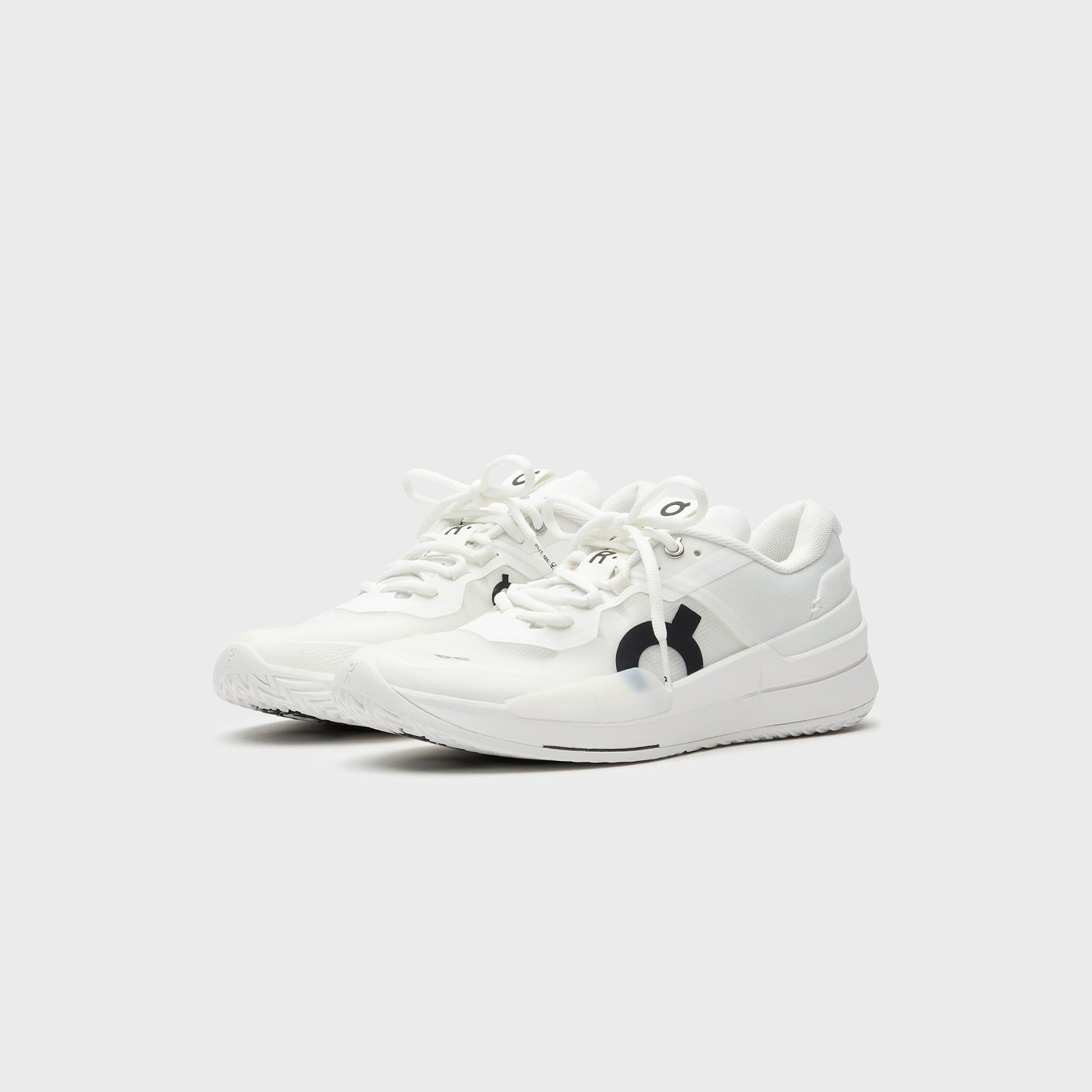 On Running The Roger Pro 2 - All White