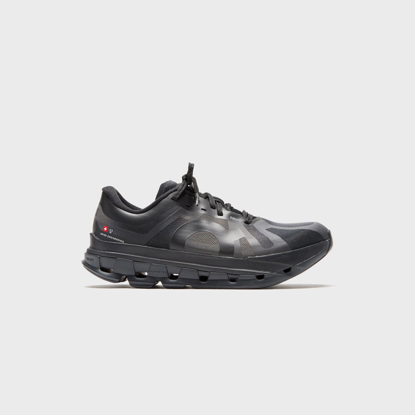On Running x SLAM JAM Cloud 5 - Gull / Black