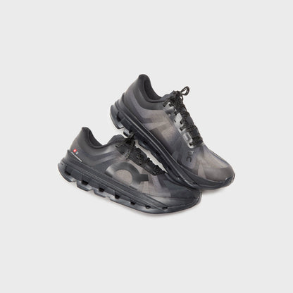 On Running x SLAM JAM Cloud 5 - Gull / Black