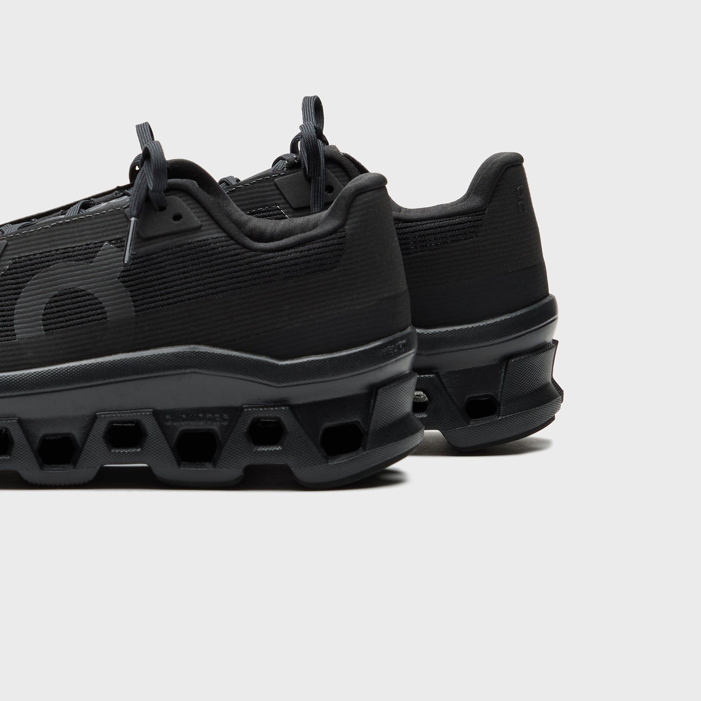 On Running WMNS Cloudmonster - Void Black