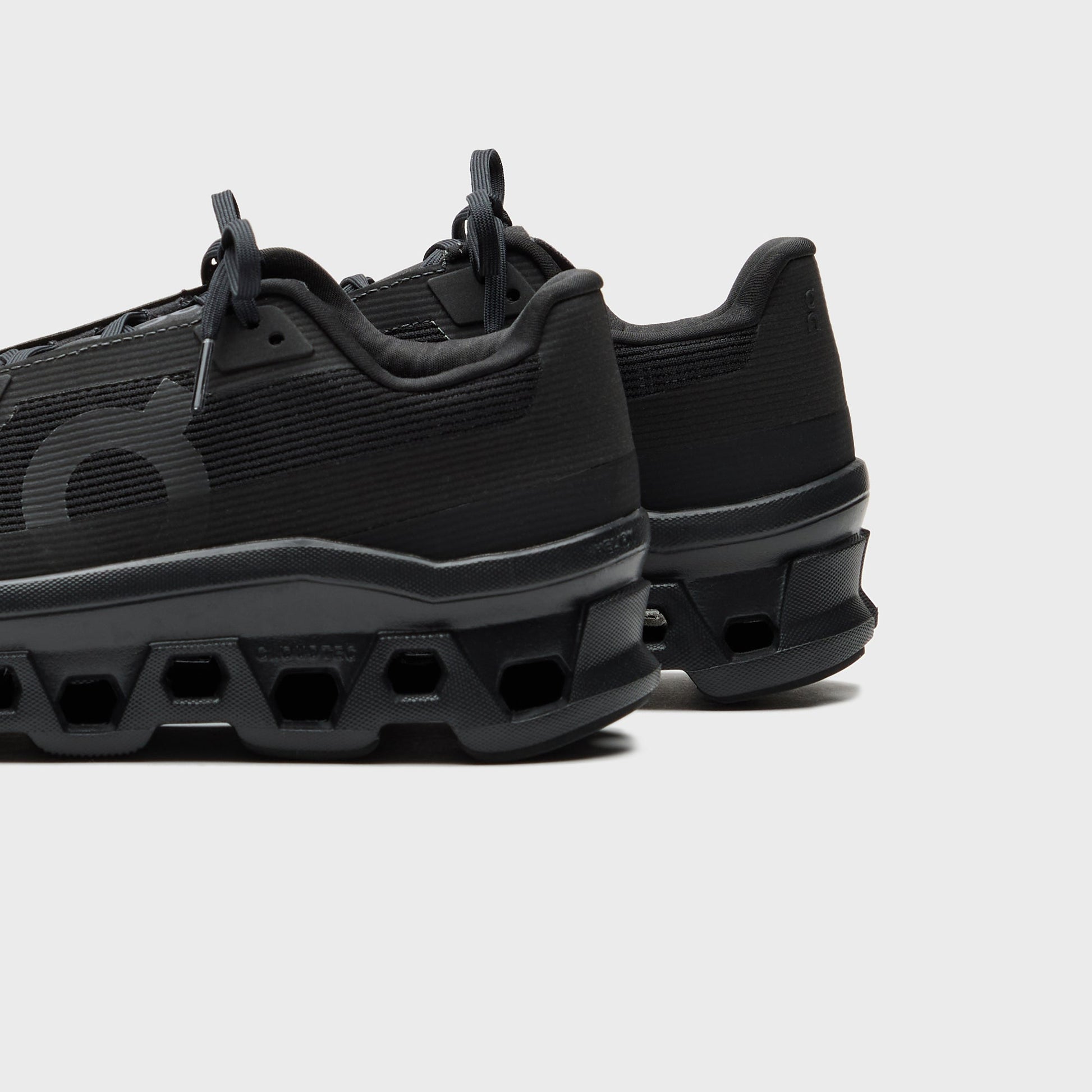 On Running WMNS Cloudmonster - Void Black