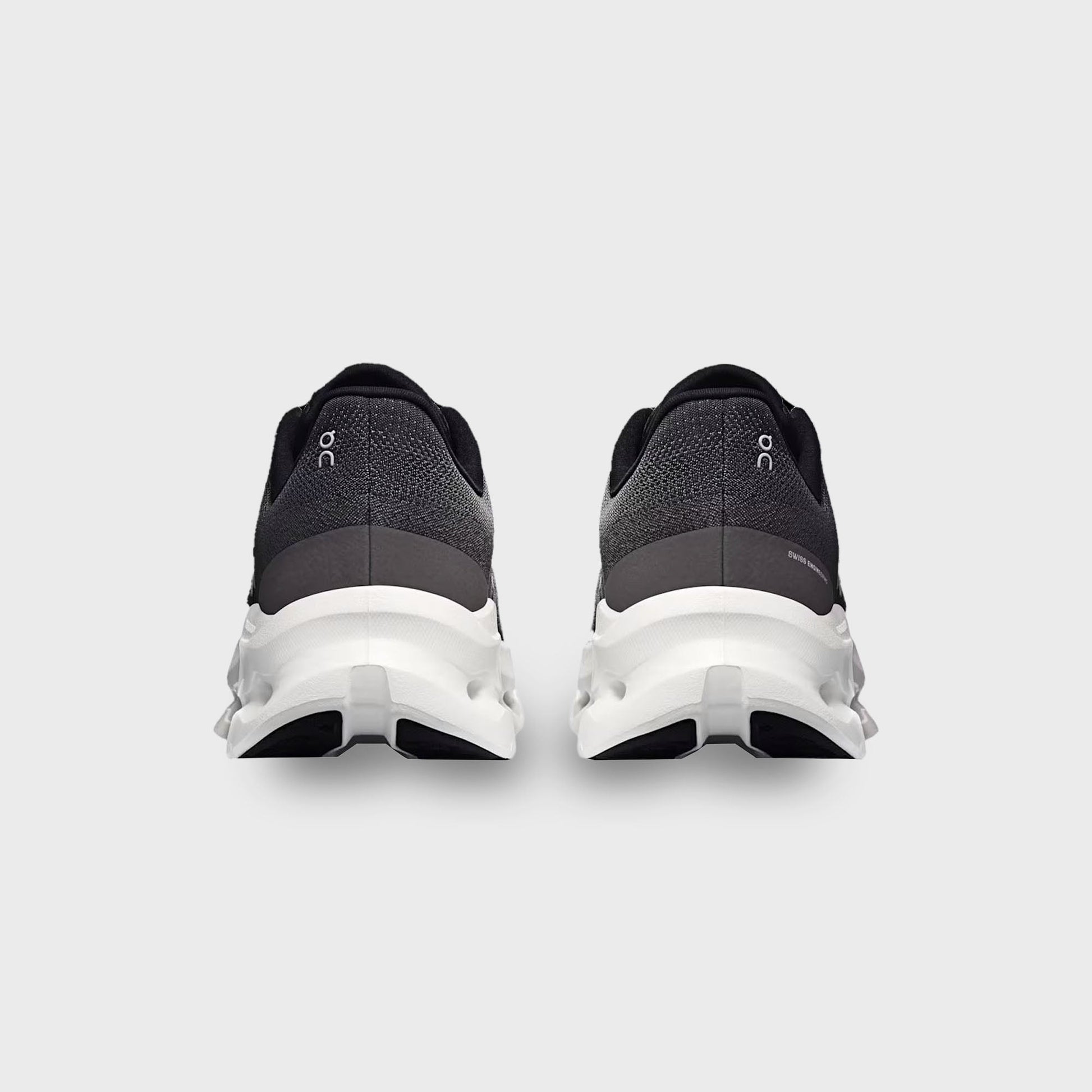 On Running Cloudtilt - Black / Asphalt