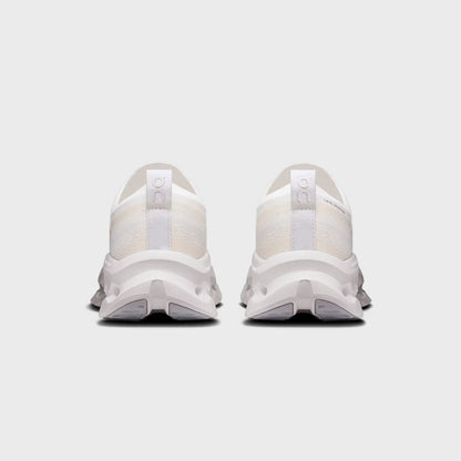 On Running WMNS Cloudtilt Moon - White / Frost